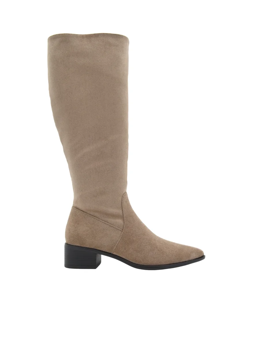 BOTA ALTA TAUPE CON TACÓN BAJO CUADRADO DE NYREXDE NYREX - Imagen 4