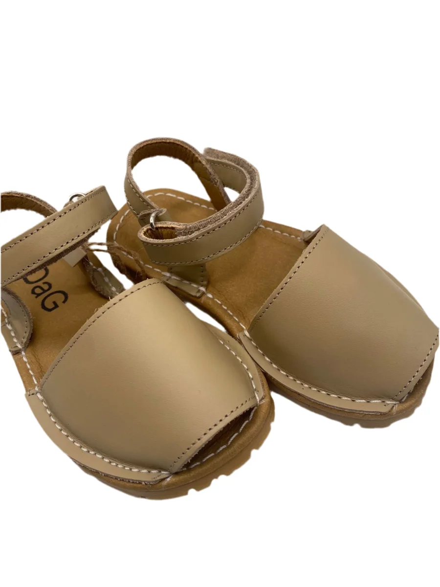 Menorquina beige con cierre - Imagen 2