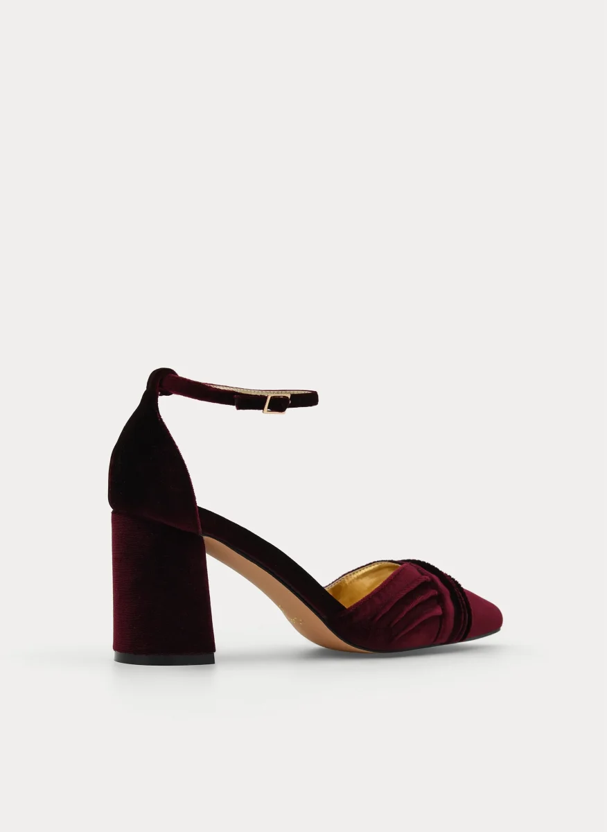 ZAPATOS DE SALÓN DE TERCIOPELO BURDEOS CON CORREA AL TOBILLO - Imagen 5