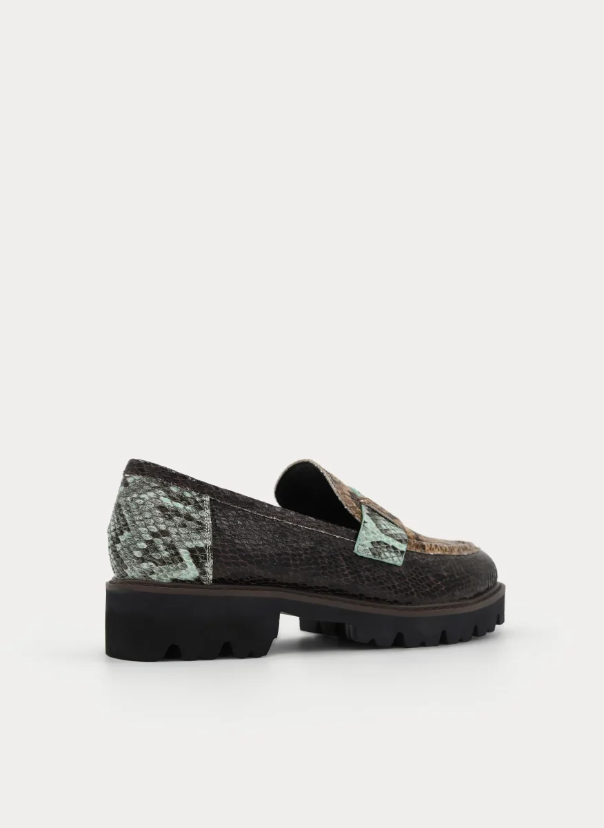 MOCASÍN TAUPE MARRÓN ANIMAL PRINT SUELA TRACK - Imagen 7