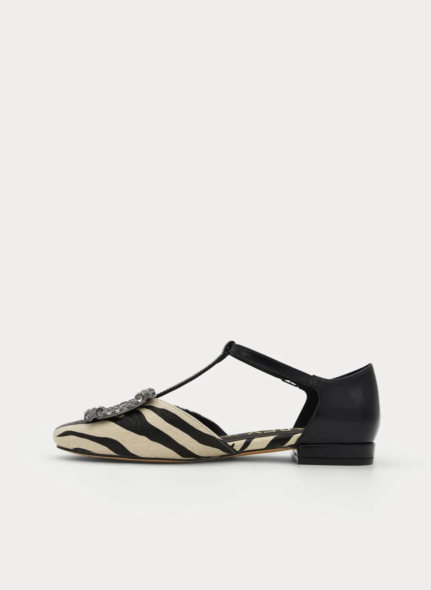 ZAPATO MARY JANE NEGRO CEBRA HEBILLA JOYA - Imagen 7