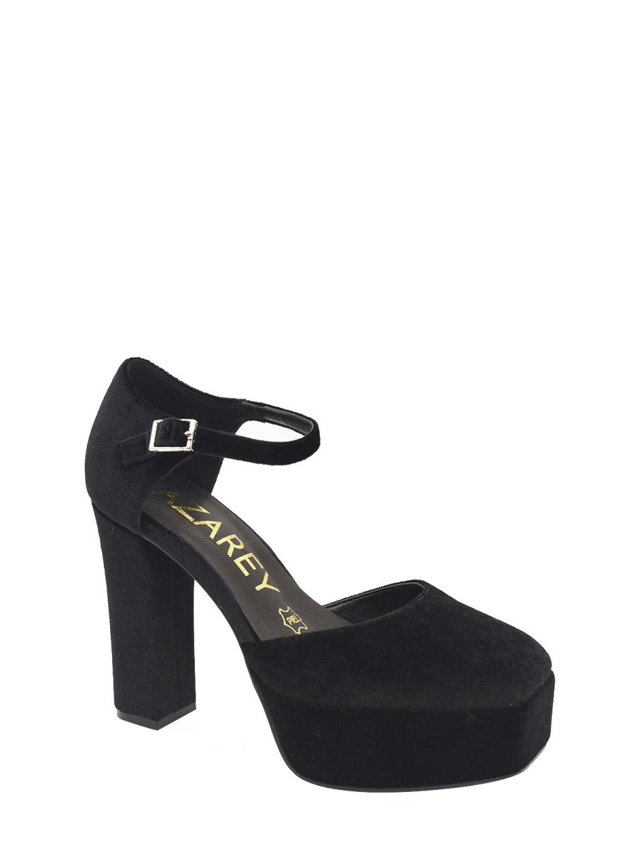 Zapato de terciopelo con plataforma en color negro y cierre de hebilla - Imagen 4