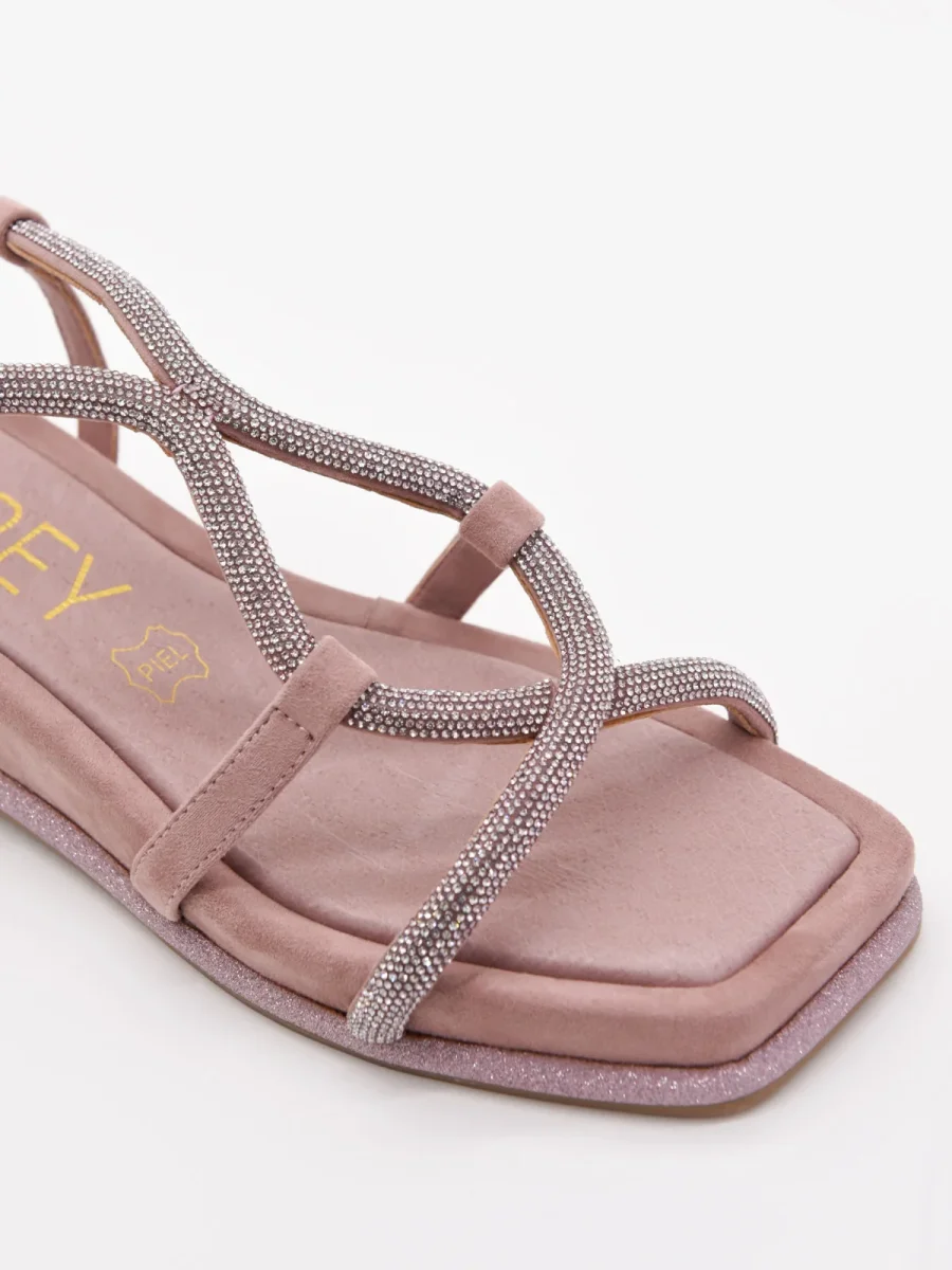 Sandalias planas color rosa y tiras cruzadas con strass - Imagen 8