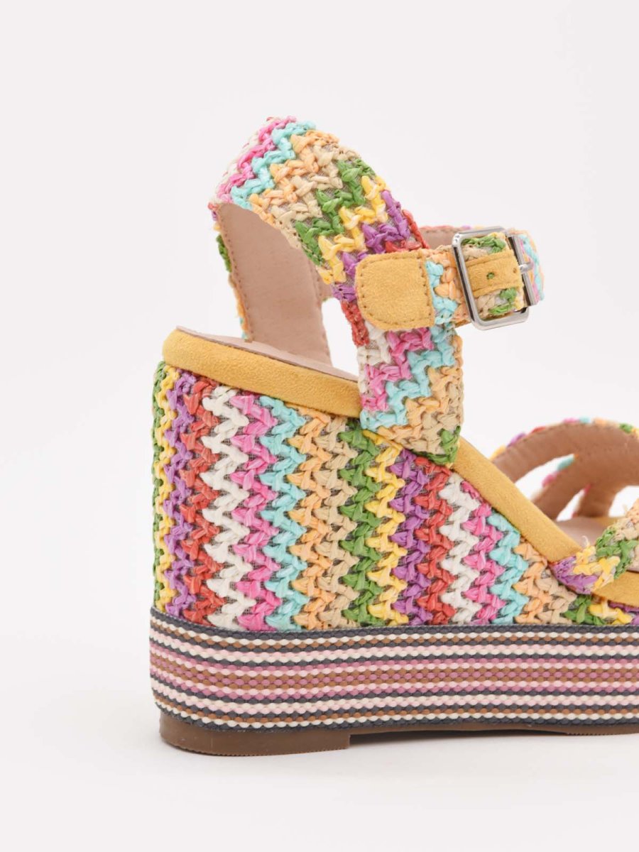 Sandalias de cuña amarillo multicolor con diseño tejido - Imagen 5