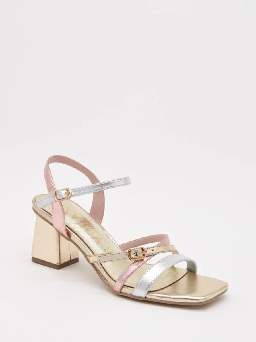 Sandalias de tacón dorado con tiras rosa y plateado - Imagen 3