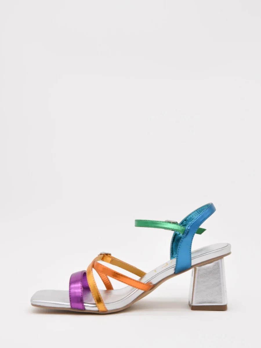 Sandalias de tacón plateado con tiras multicolor - Imagen 6