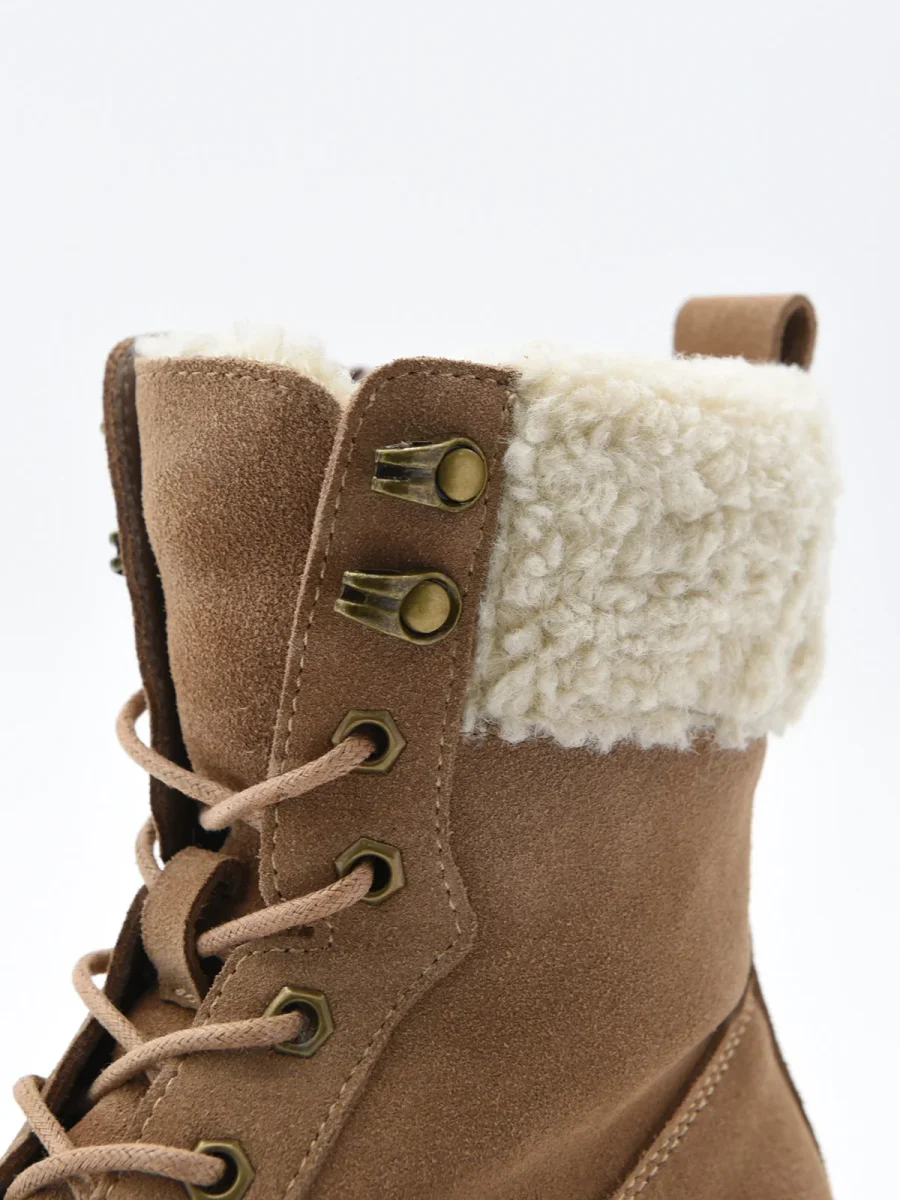 BOTINES MOCHA CON FORRO DE BORREGUITO DE NYREX - Imagen 6