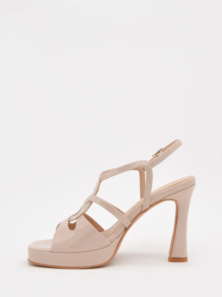 Sandalias nude de charol con tacón alto y plataforma - Imagen 6
