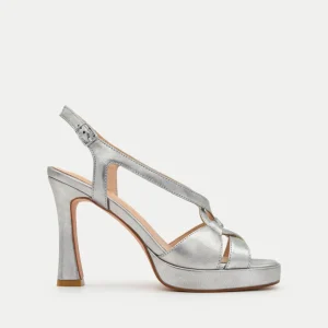 SANDALIAS PLATEADAS CON PLATAFORMA Y TACÓN FINO