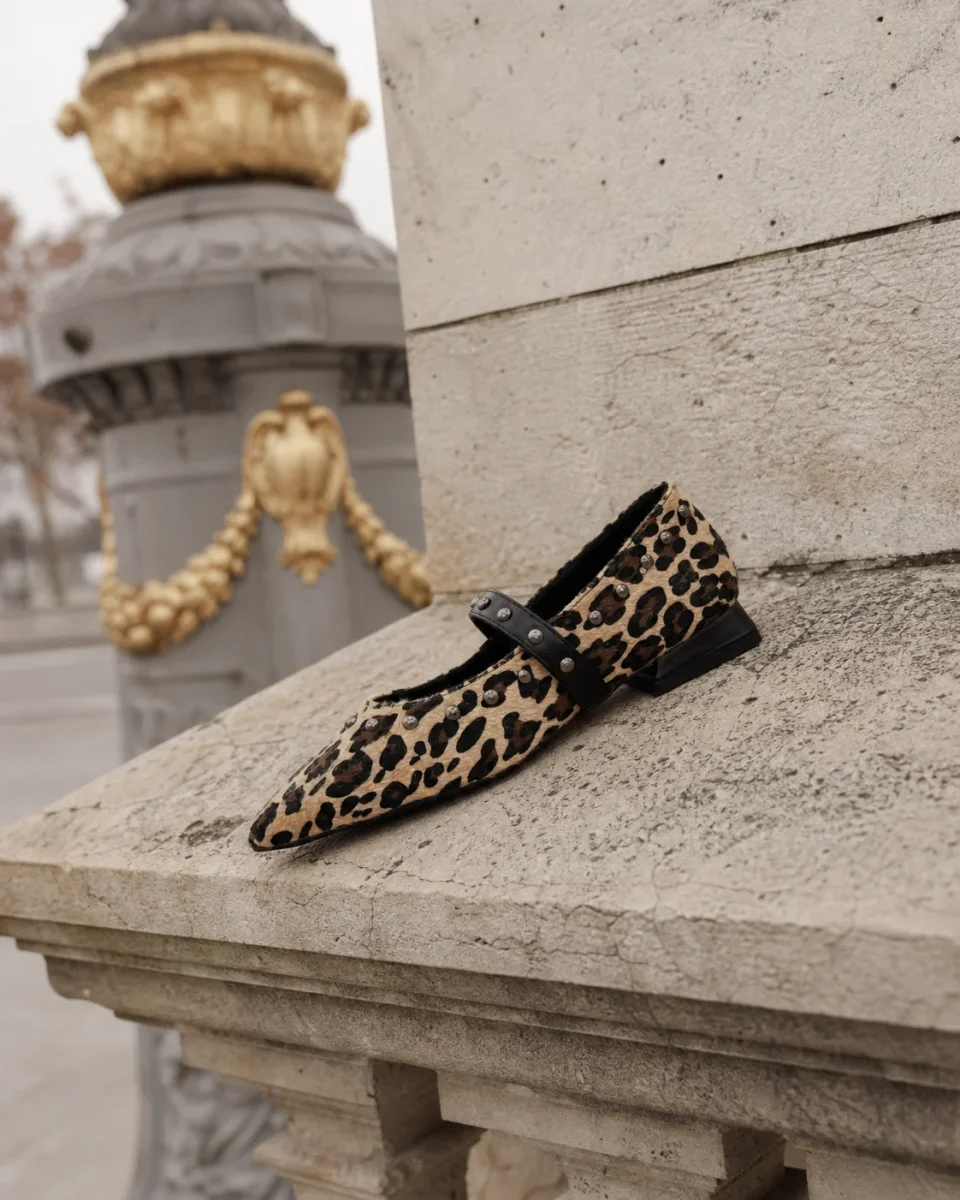 MERCEDITA TAUPE DE LEOPARDO CON TACHAS - Imagen 8