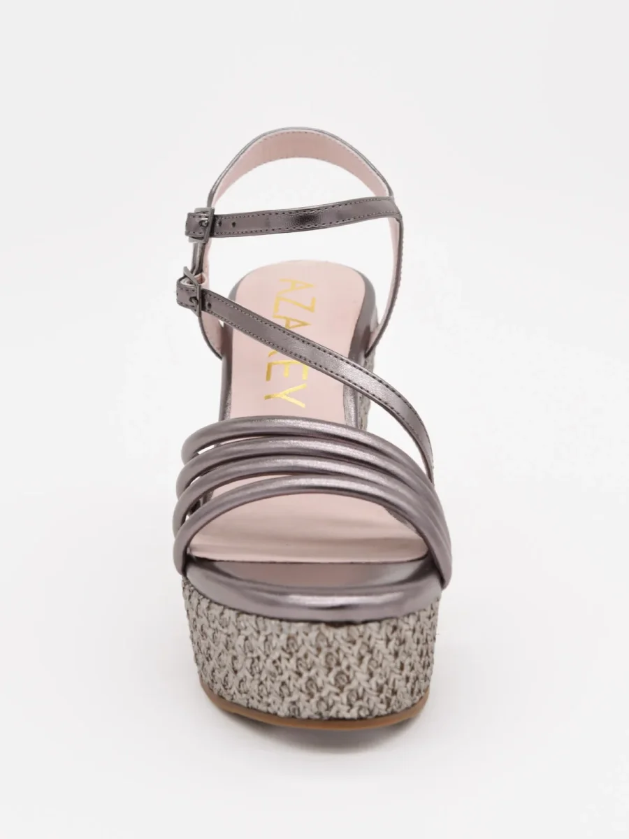 Sandalias de cuña plomo metalizadas con tiras finas y plataforma - Imagen 7