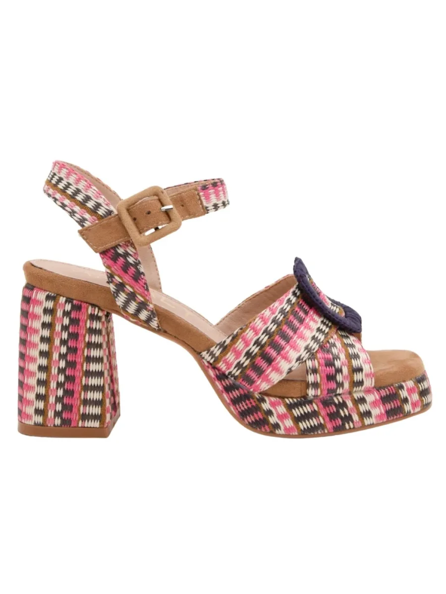 Sandalias multicolor de tacón con plataforma tejida y hebilla púrpura - Imagen 4