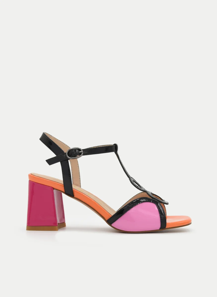 SANDALIA NEGRA MULTICOLOR DE TACÓN ROSA CON TIRA T