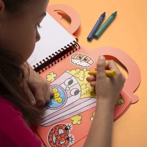 Libro con Pinturas y Pegatinas Yummy - Imagen 4