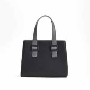 Bolso de mano negro pequeño
