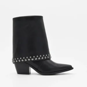 BOTÍN NEGRO CON POLAINA Y TACHAS