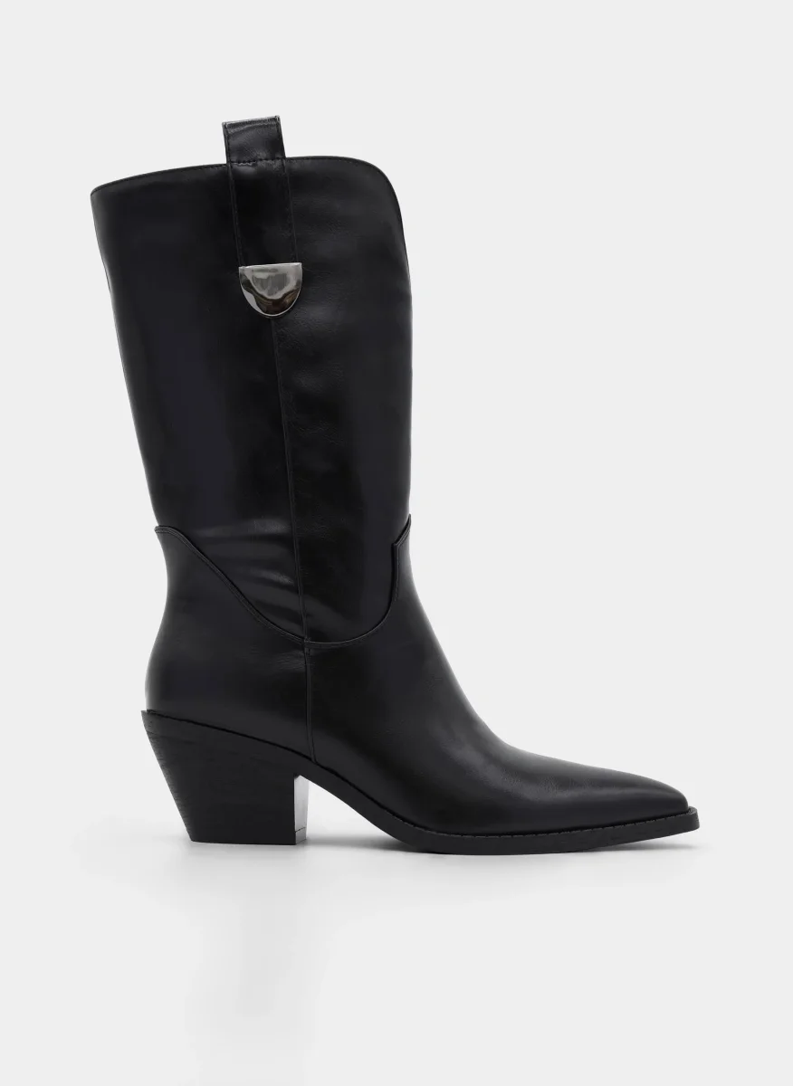 BOTA COWBOY NEGRO TACÓN MEDIO PUNTA FINA