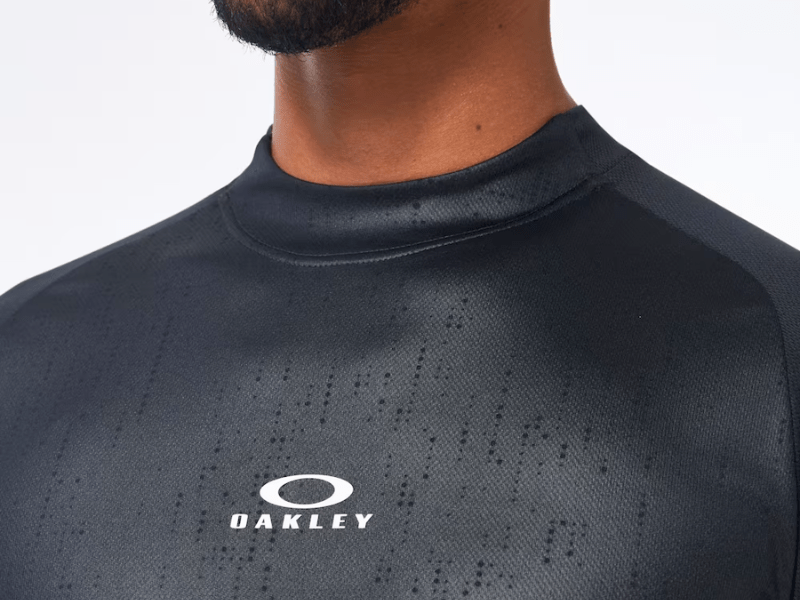 Camiseta Oakley Matrix Print Rc Tee Black - Imagen 6