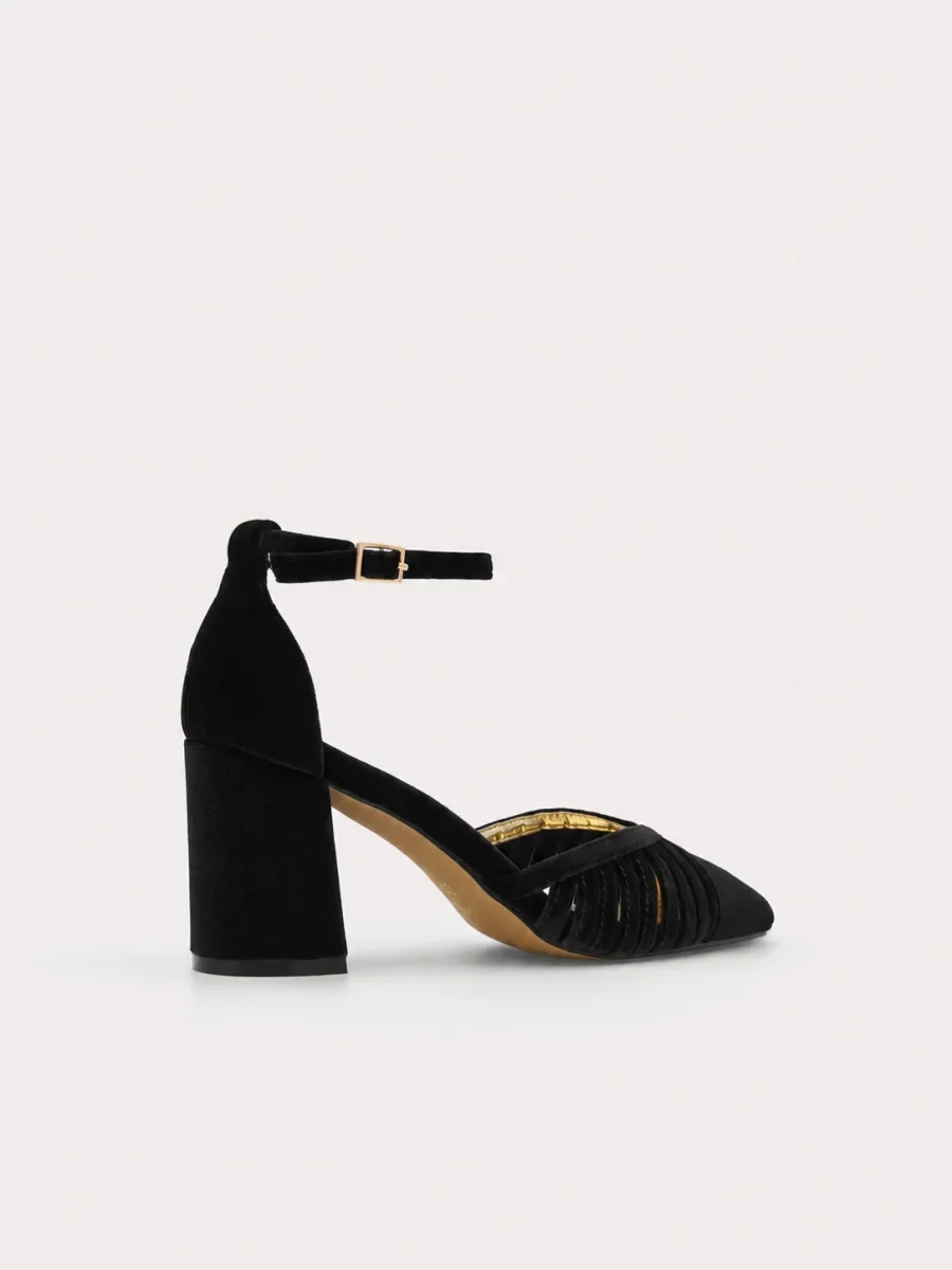 ZAPATOS DE SALÓN DE TERCIOPELO NEGRO CON CORREA - Imagen 6