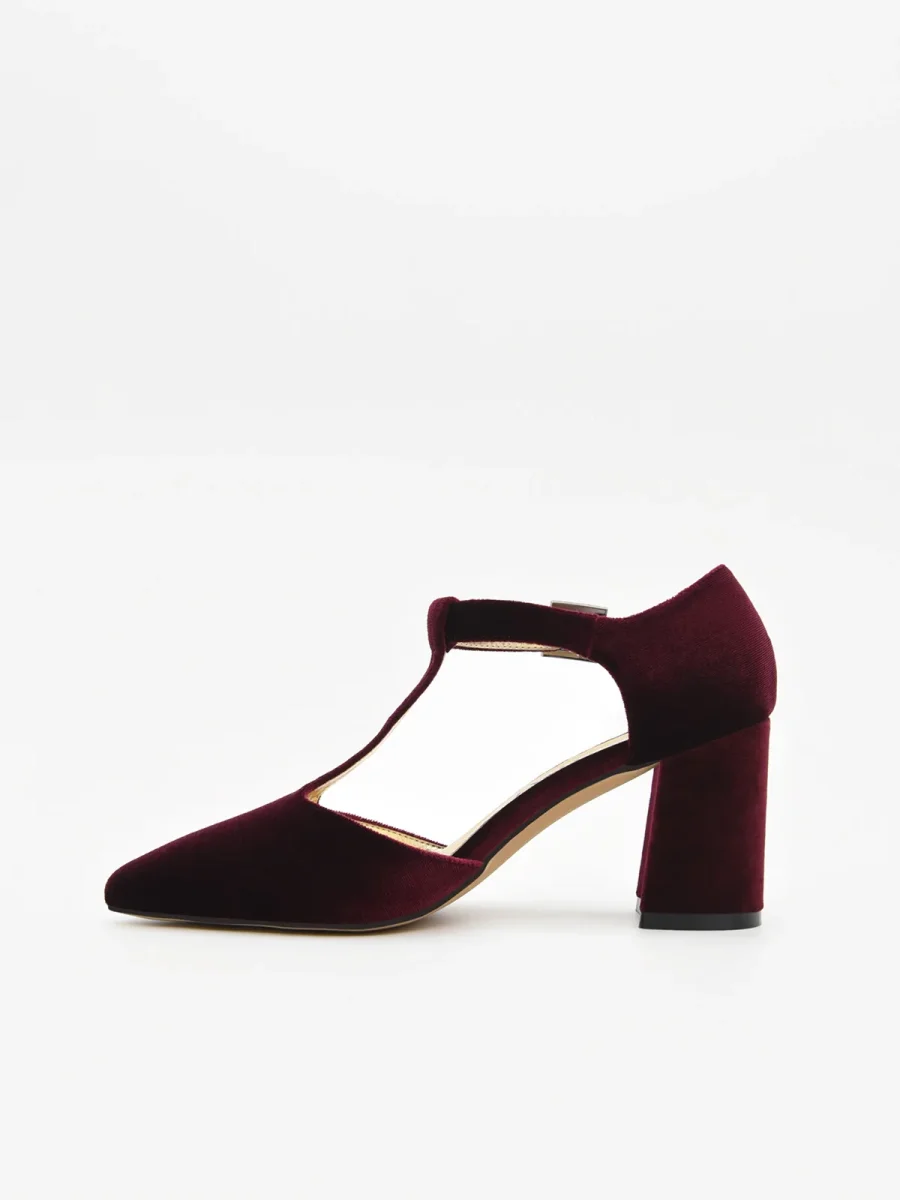 Zapato de Terciopelo Burdeos con tira en el empeine - Imagen 5