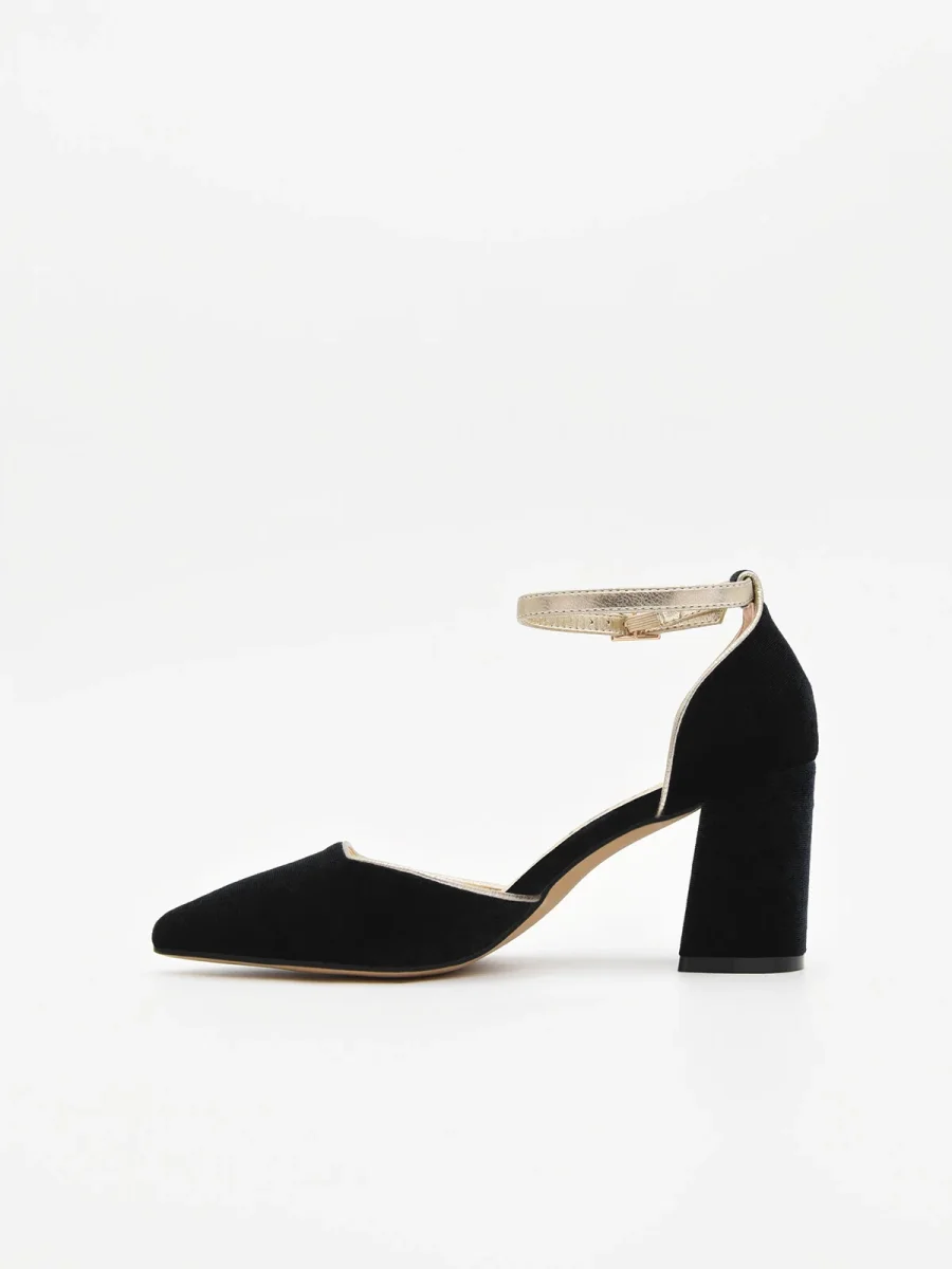 Zapato de Terciopelo Negro con Ribete Dorado - Imagen 5