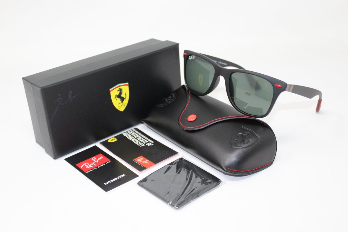 Ray Ban RB4195M Scuderia Ferrari Polarizadas Matte Black Dark Green - Imagen 5