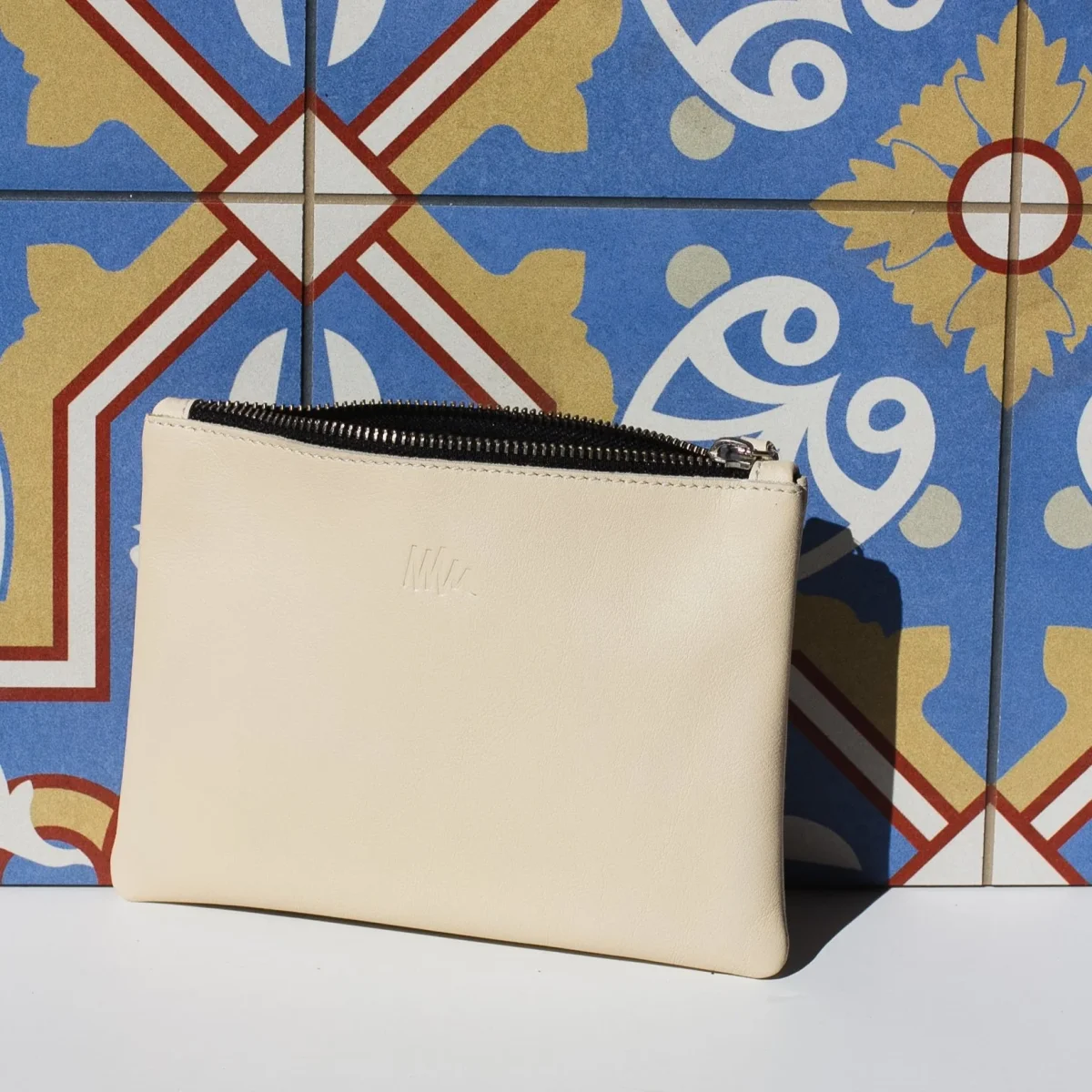 Cartera de cuero cruda