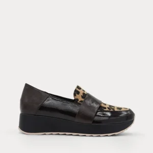 MOCASÍN MARRÓN LEOPARDO CUÑA CONFORT
