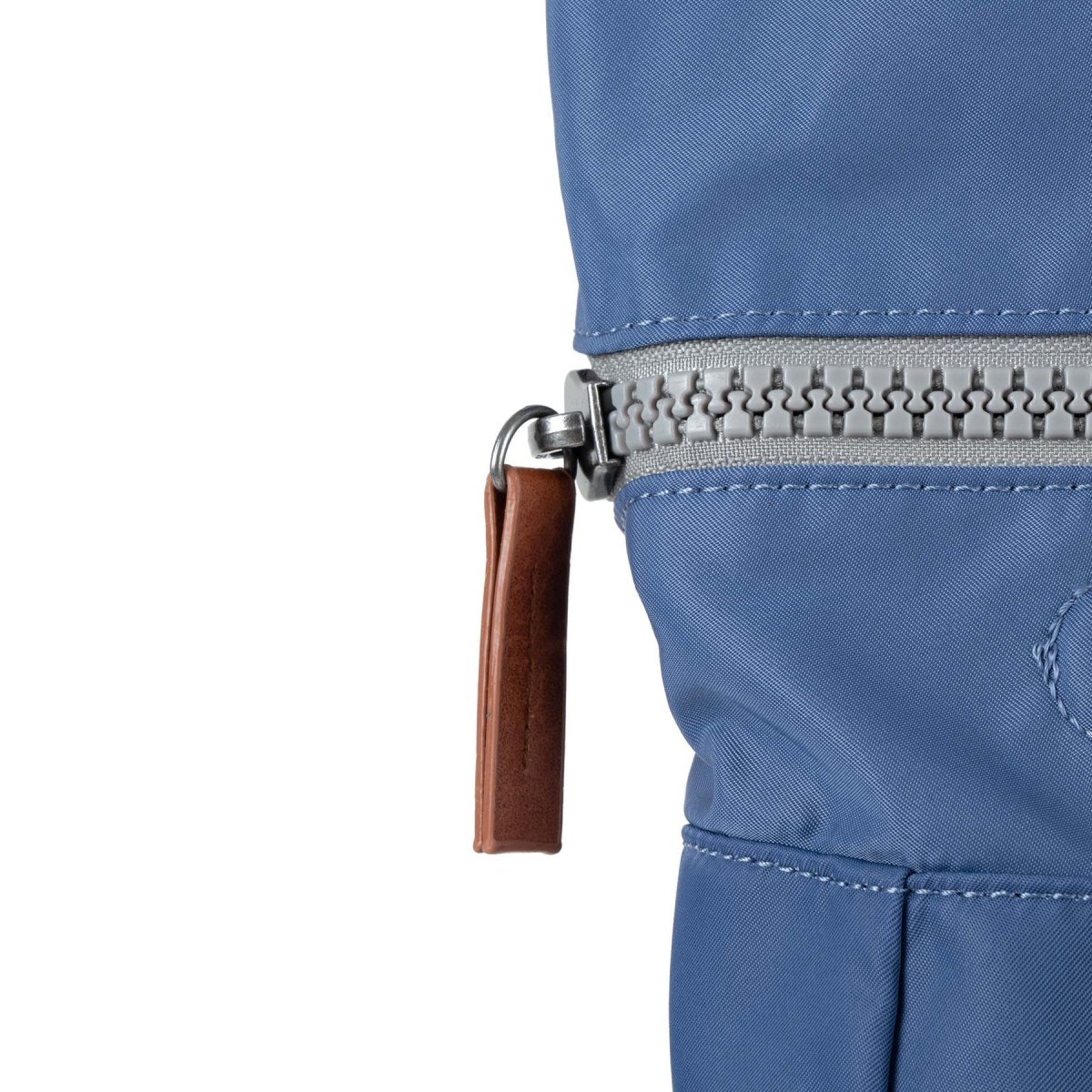 Mochila Roka London Canfield B - Burnt Blue - Mediana - Imagen 8