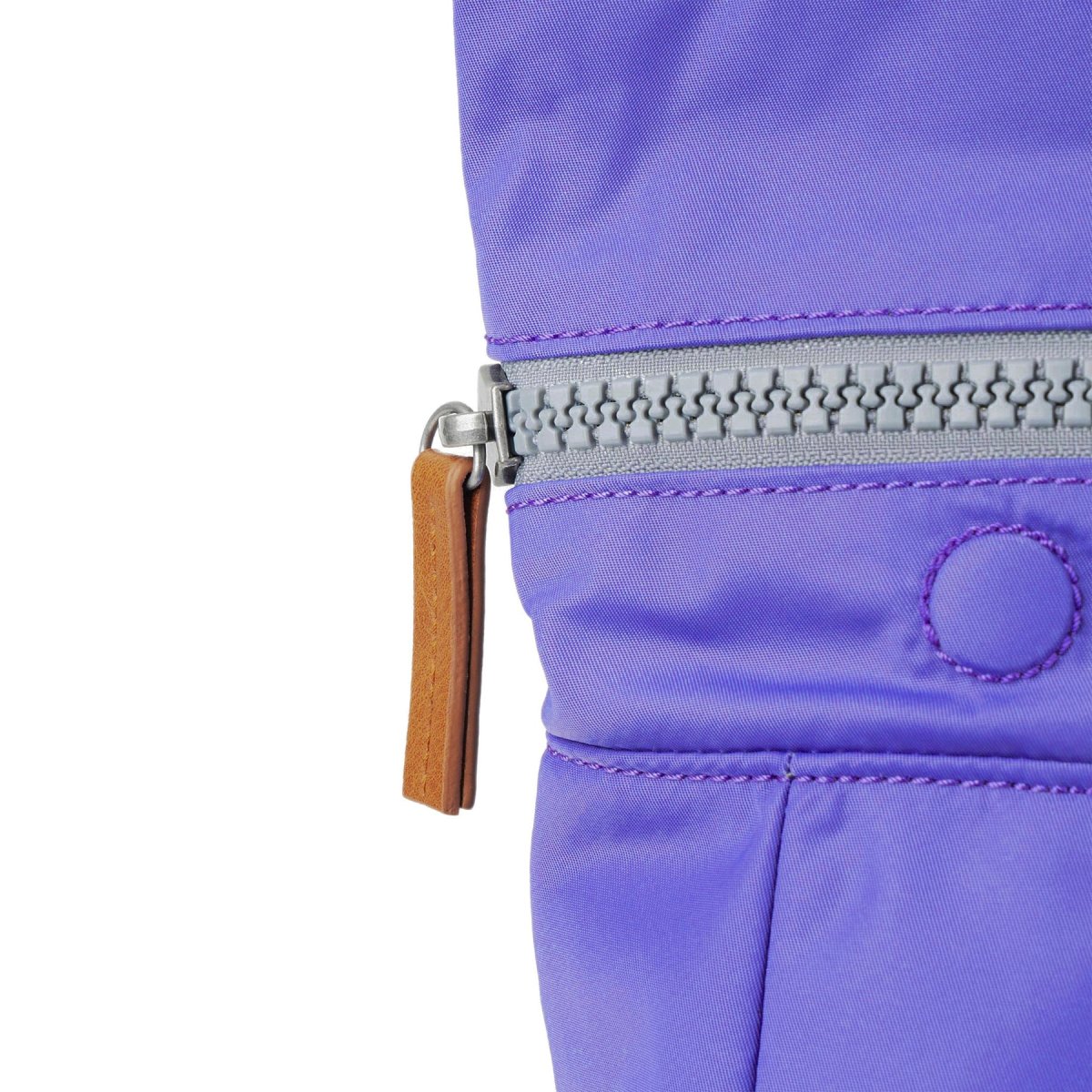 Mochila Roka London Canfield B - Simple Purple - Pequeña - Imagen 7