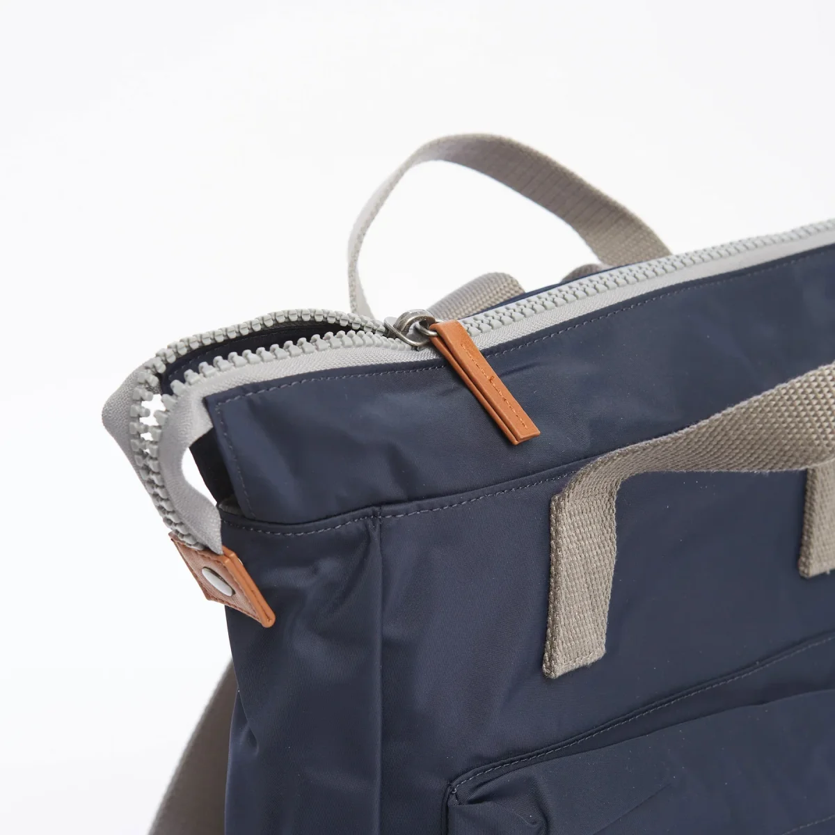 Mochila Roka London Bantry B - MIDNIGHT - Mediana - 14l - Imagen 5