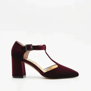 Zapato de Terciopelo Burdeos con tira en el empeine