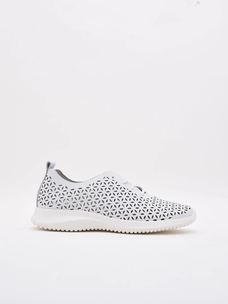 Zapatillas blancas de cuero