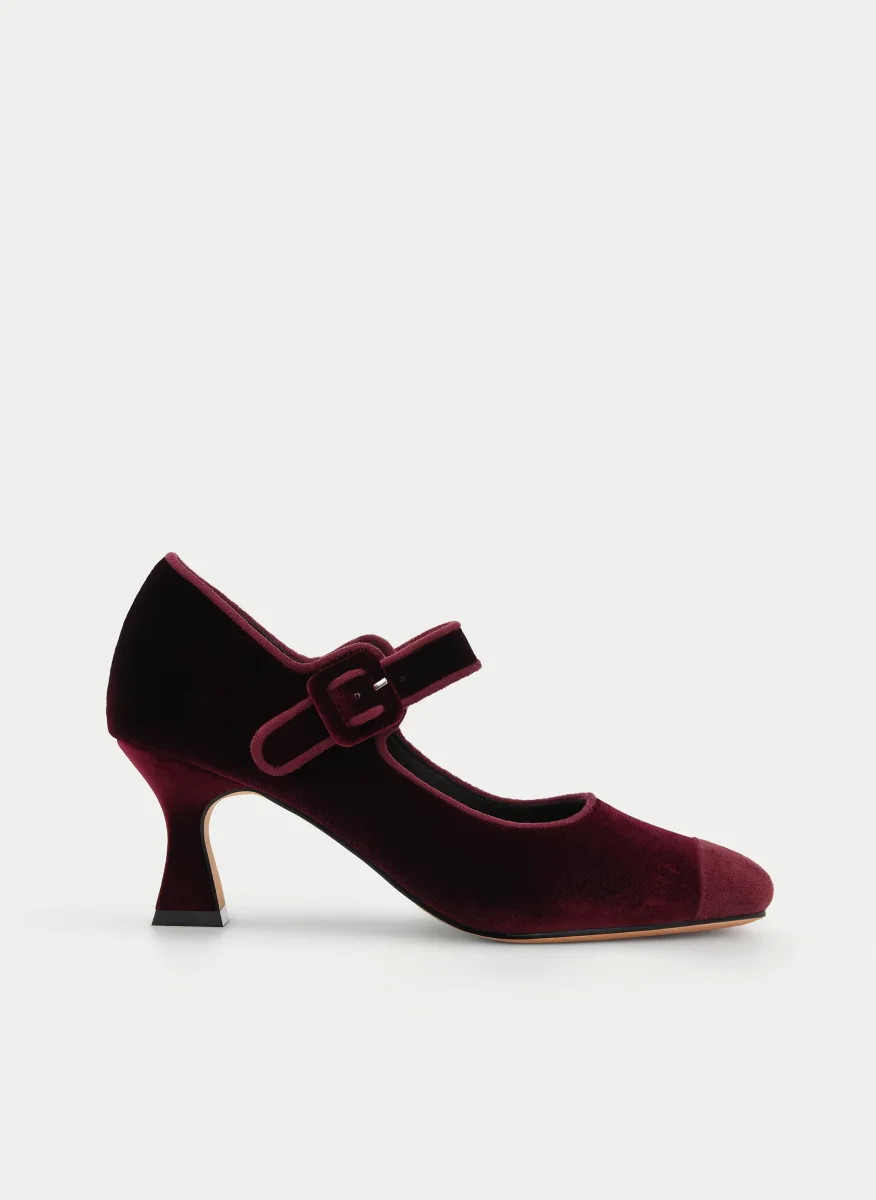 ZAPATO BURDEOS DE TERCIOPELO CON HEBILLA