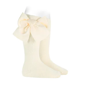 Calcetines altos con lazo Cava