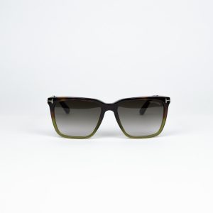 TOM FORD