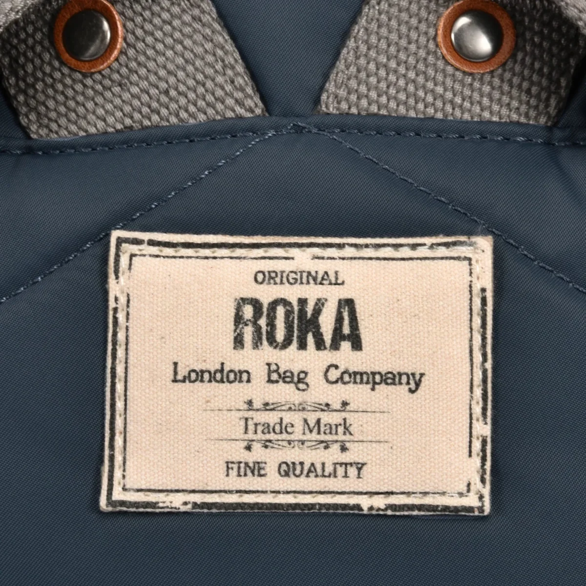 Mochila Roka London Canfield B - Smoke - Mediana - Imagen 5