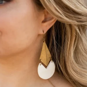 Pendientes Bora