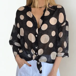 Blusa Italiana Lunares, fondo Negro