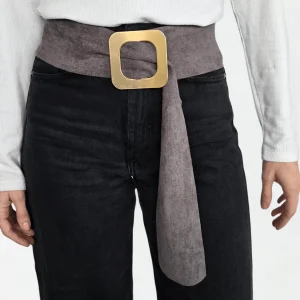 Cinturón con Hebilla Cuadrada, color Gris