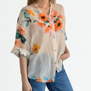 Blusa Italiana Floreada, fondo Beige