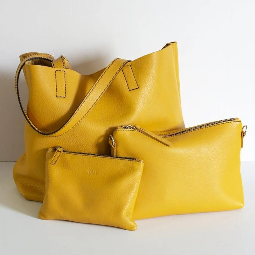 Cartera de cuero amarilla - Imagen 9